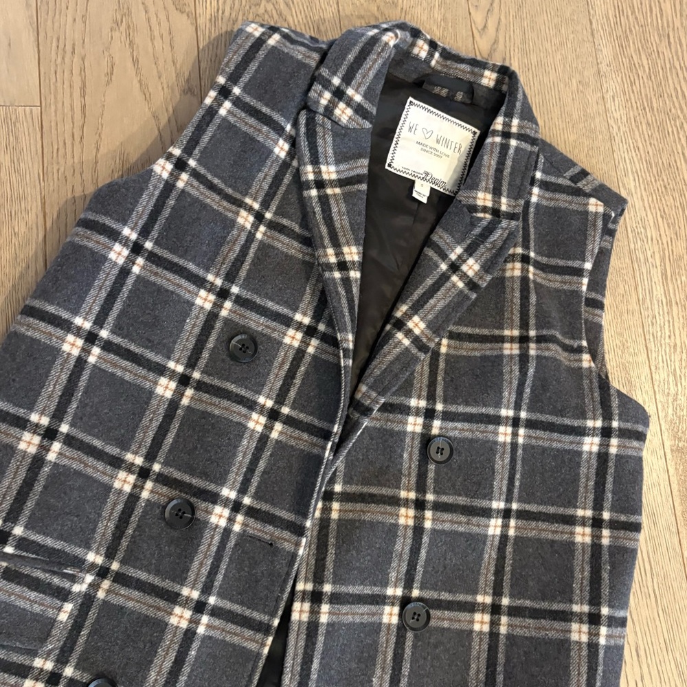 Women’s Plaid Double-Breasted Vest - Picture 2 of 6